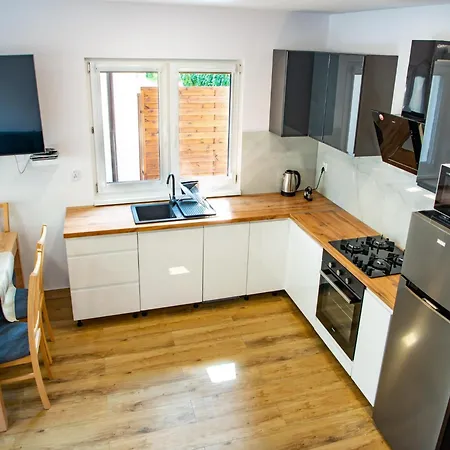 2 Bedroom In Prázdninový dům